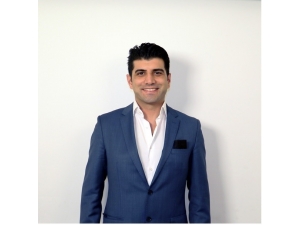 Burun Problemi Yüzün Altın Oranını Etkiliyor