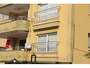 Pompalı Tüfekle Vurulan Genç Kız Evinde Ölü Bulundu