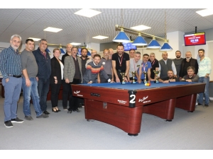 Bilardocular Yunusemre Başkanlık Kupası İçin Yarıştı