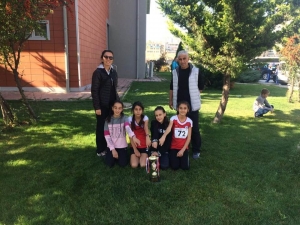 Ispartalı Kızlar, 10 Kasım Atatürk Koşusu’nda Takım Halinde Türkiye 3.’sü Oldu