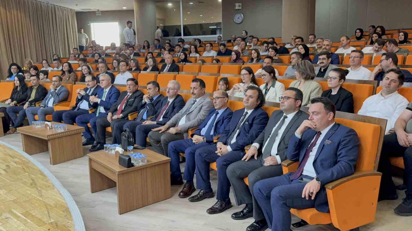 bassavci-kilic-ve-adliyeden-ayrilan-yargi-mensuplarina-veda-toreni
