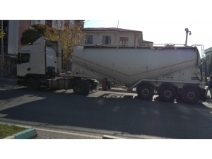 Konya’da Yabancı Plakalı Tırda 3 Kilo Esrar Yakalandı