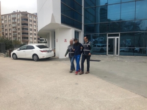 Bursa’da Üniversiteli Kızları Taciz Eden Sapık Tutuklandı