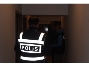 Günübirlik Dairelere Polisten Şok Baskın