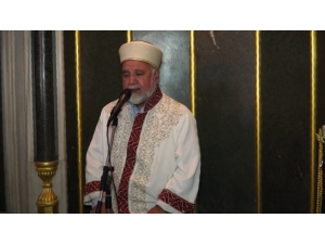 Mescid-i Aksa’da İmamlık Yapan Abdülkerim Zorba Sakarya’da Namaz Kıldırdı
