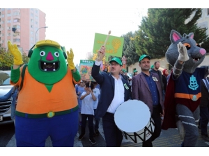 Başakşehir Belediyesi’nden ‘Doğaya Ve Çevreye Saygı’ Yürüyüşü
