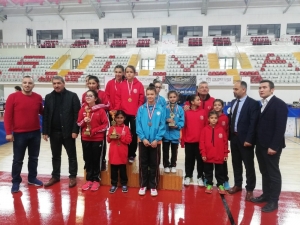 Kocasinan Masa Tenisi Takımı Sivas’tan Derecelerle Döndü