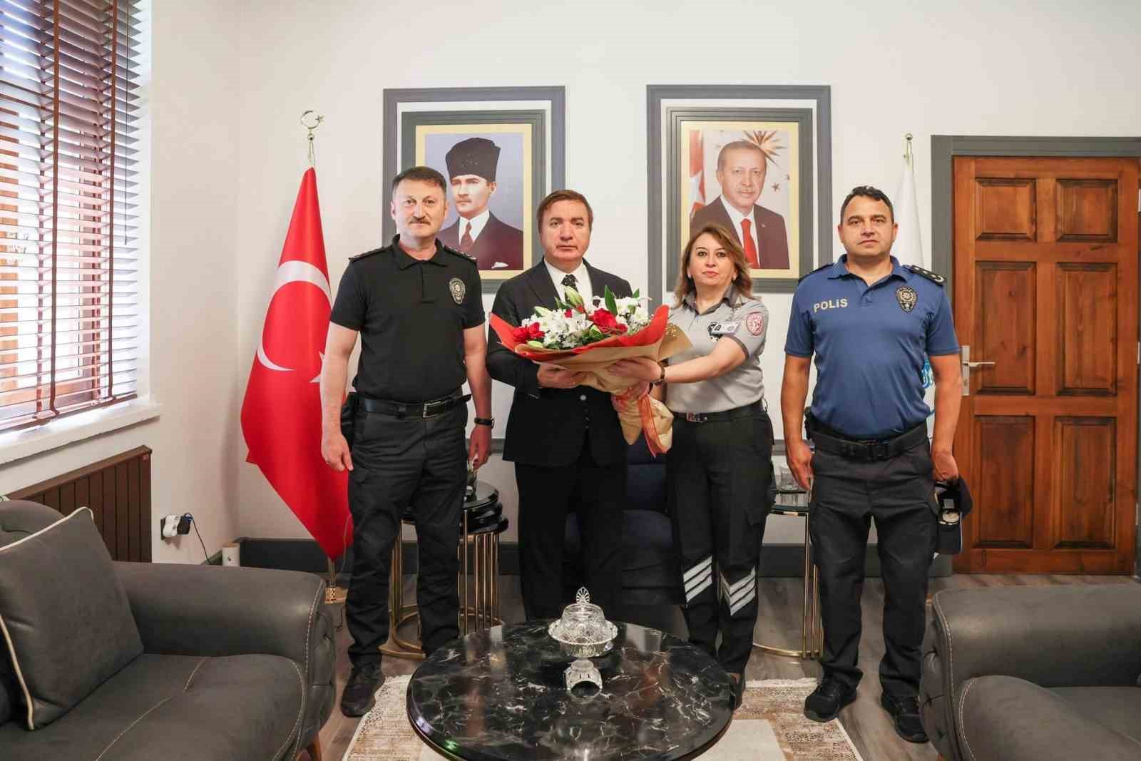guvenligin-sessiz-kahramanlarina-kutlama