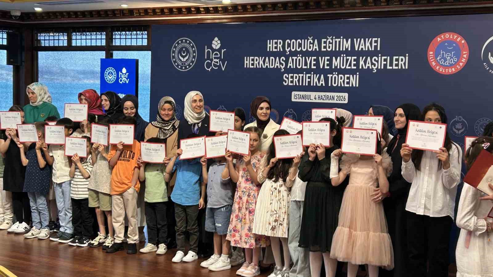 bakan-goktas-gonul-elcileri-projesi-pek-cok-ulkenin-ornek-aldigi-guclu-bir-gonulluluk-seferberligine-donustu