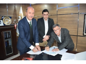 Kamerun’a Kur’an-ı Kerim Kursu İçin Gönüller Birleşti