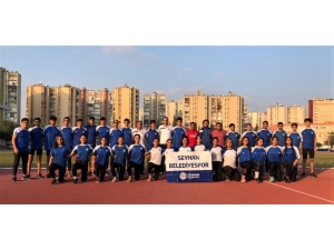 Seyhan Belediyesporlu Atletler Lige Bileniyor