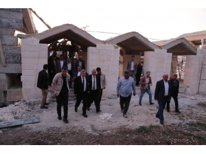 Beyazgül, Eyyüp Nebi Cami Ve Külliyesindeki Çalışmaları İnceledi