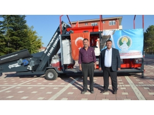 Beylikova Belediyesi’nden Üreticiye Destek