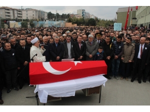 Kocaeli’de Öğretmeni Bıçaklayarak Öldüren Öğrenciye 24 Yıl Hapis İstemi