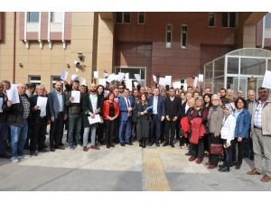 40 Yıllık Üzüm Firması Üreticileri Dolandırıp Ortadan Kayboldu