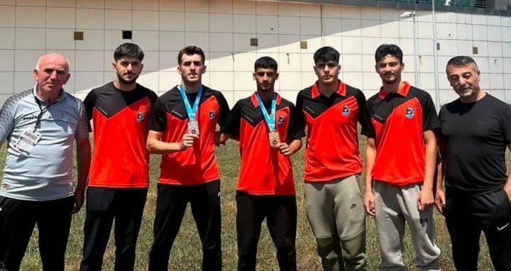 daricali-karateciler-samsun-dan-4-madalyayla-dondu
