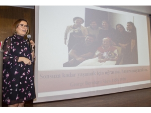 Yaşlı Hasta İle İletişim Becerisi