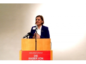 Başkan Hürriyet’ten Viyana’da İzmit Daveti