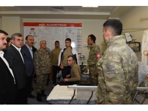 Beyazgül Yaralı Askerleri Ziyaret Etti
