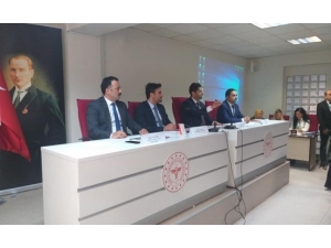 Sağlık Çalışanlarına Müjde: Hesaplarına Tek Seferde 6 Bin 852 Tl Yatacak