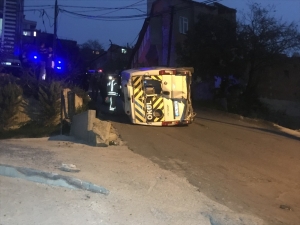 Eyüpsultan’da Okul Servisi Devrildi: 7 Yaralı