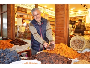 Kayısı Fiyatlarında Artış Yaşandı