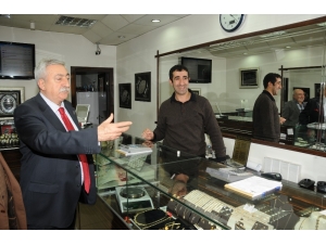 Palandöken: “Kuyumcu Ürünlerinde Taksit Sayısının 8’e Çıkması Vatandaşı Da, Piyasaları Da Rahatlatacak”