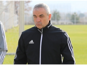 Rıza Çalımbay: "Kalan Maçlarımız Final Niteliğinde"