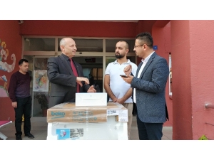 Çocuk Yuvasına ’Bulaşık Makinesi’ Alarak Uzlaştılar