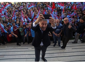 Başkan Ahmet Ağaoğlu, Şehit Gürhan Yardım İlköğretim Okulu’nu Ziyaret Etti