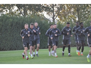 Kayserispor’da Yabancılara Ödeme Yapıldı