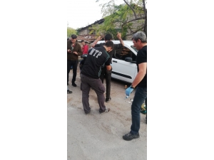 Antalya’da Asayiş Ve Uyuşturucu Operasyonu: 2 Tutuklu