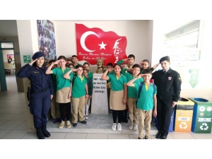 Jandarma’dan Okullara ‘Çocuk Hakları’ Günü Ziyareti