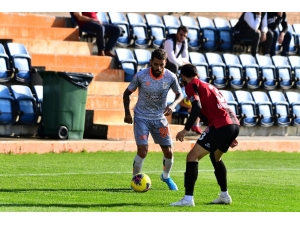 Başakşehir, Hazırlık Maçında Karagümrük’ü 2-1 Yendi