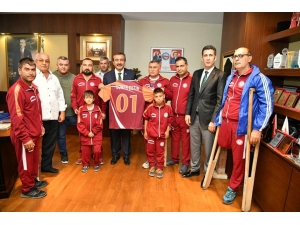 Başkan Çetin: "Engellilerin Her Zaman Yanındayız"