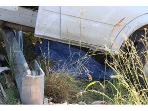 13 Yaşındaki Çocuk Çilek Tezgahını Açarken Kamyonetin Altında Kaldı