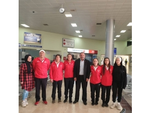 Alaçamlı Milli Sporcular Kamboçya’ya Uğurlandı