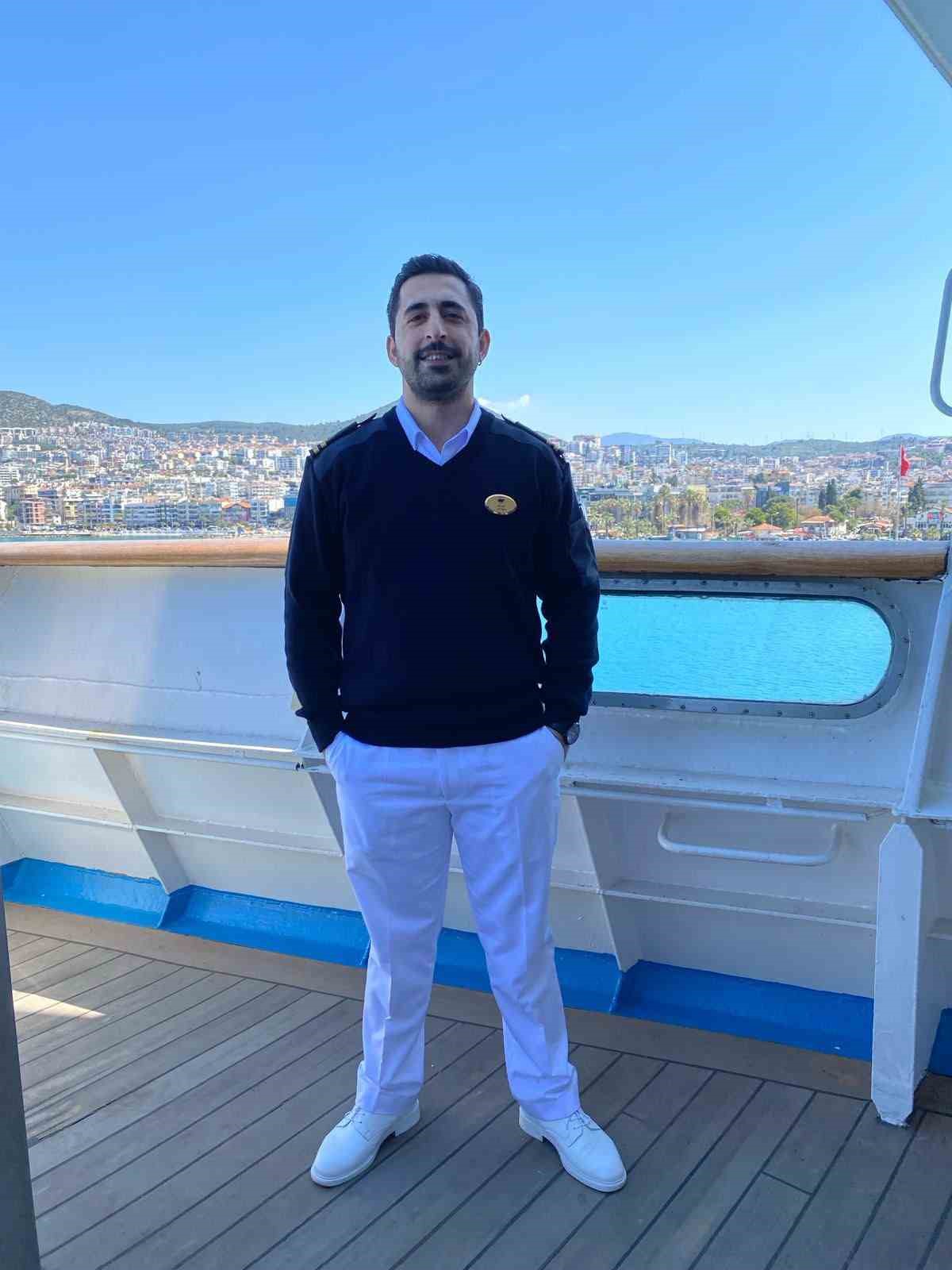 italya-aciklarinda-aci-olay-gonenli-kaptan-suat-ari-hayatini-kaybetti
