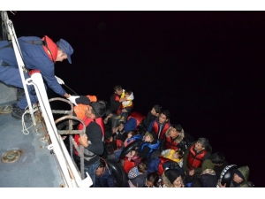 Çanakkale Açıklarında 51 Düzensiz Göçmen Yakalandı