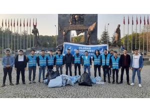 Bursa Ülkü Ocaklarından Temizlik Kampanyası