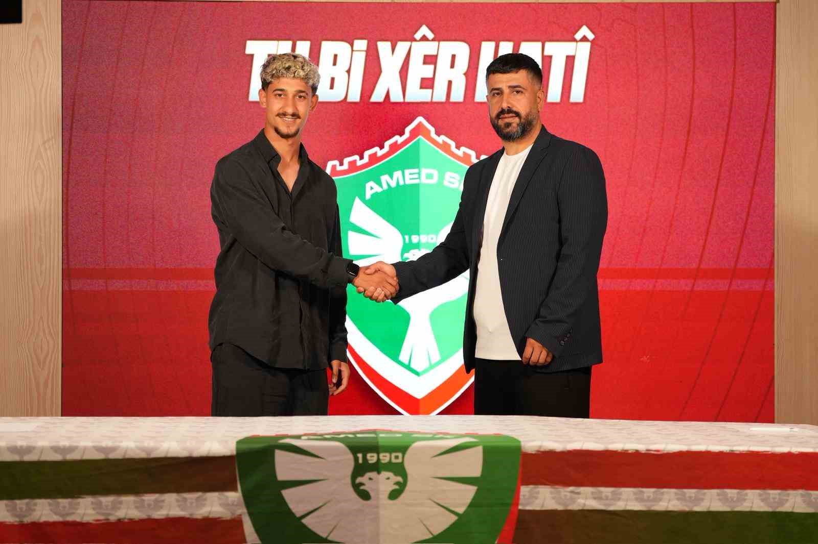 amed-sportif-faaliyetlerden-bir-transfer-daha