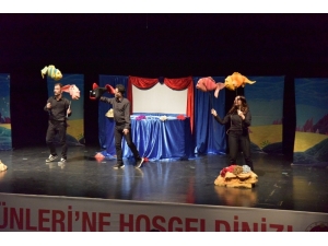 Çocuklar “Küçük Kara Balık” Adlı Oyun İle Gönüllerince Eğlendi