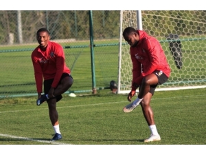 Eskişehirspor’un Gol Yükünü Yabancılar Çekiyor