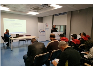 Afad Gönüllüleri Tanışma Toplantısı Düzenlendi