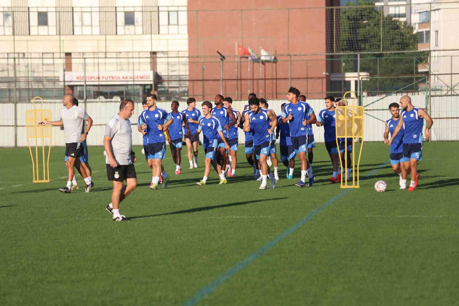 caykur-rizespor-samsunspor-macinin-hazirliklarini-surdurdu
