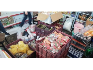 Polisten Kaçak Çay, Şeker, Makarna, Pirinç Operasyonu: 4 Gözaltı