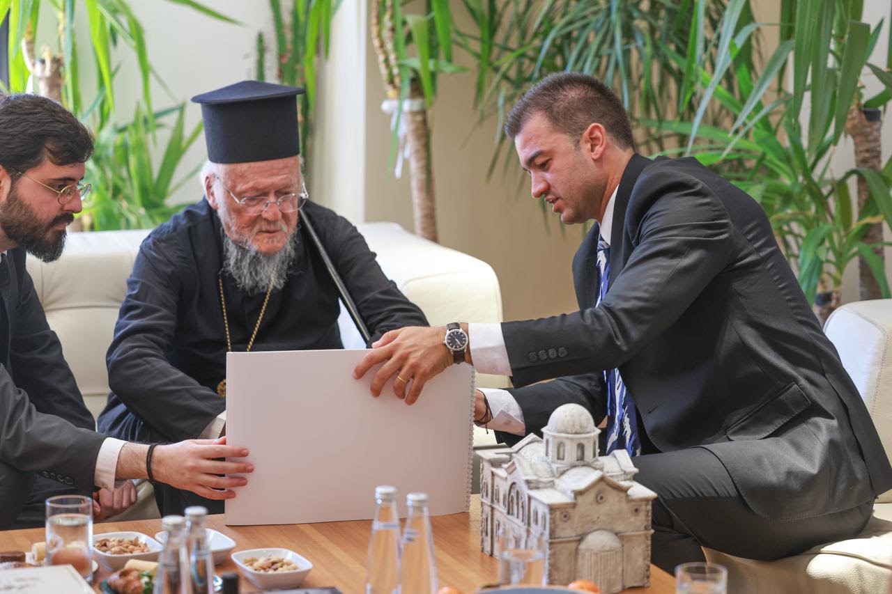 patrik-bartholomeos-bodrum-belediyesini-ziyaret-etti