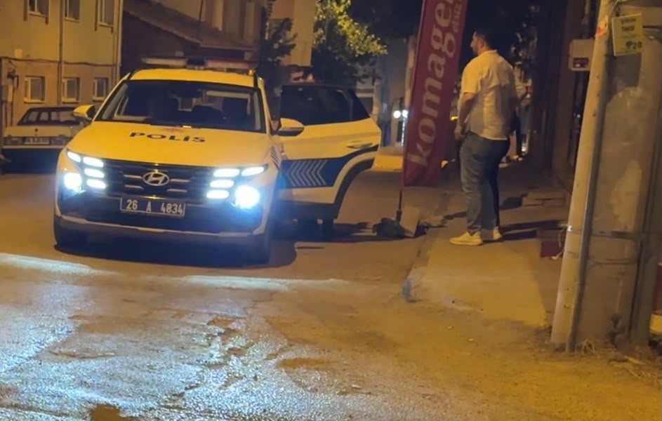 cig-koftecide-tartisma-karakolda-bitti-sinir-krizi-geciren-kadin-hastaneye-kaldirildi