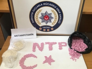 Uyuşturucu Sevkiyatı Manisa Polisine Takıldı