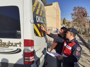 Jandarma’dan Okul Servislerine Özel Denetim